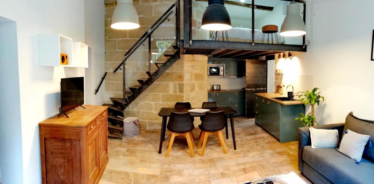La Maison Grivolas Appartements Et Maison D'Hotes Avignon Exterior foto