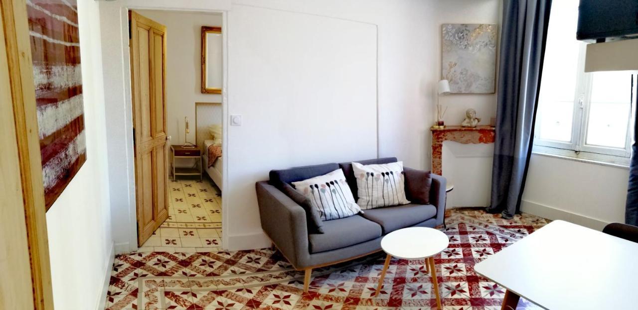 La Maison Grivolas Appartements Et Maison D'Hotes Avignon Exterior foto