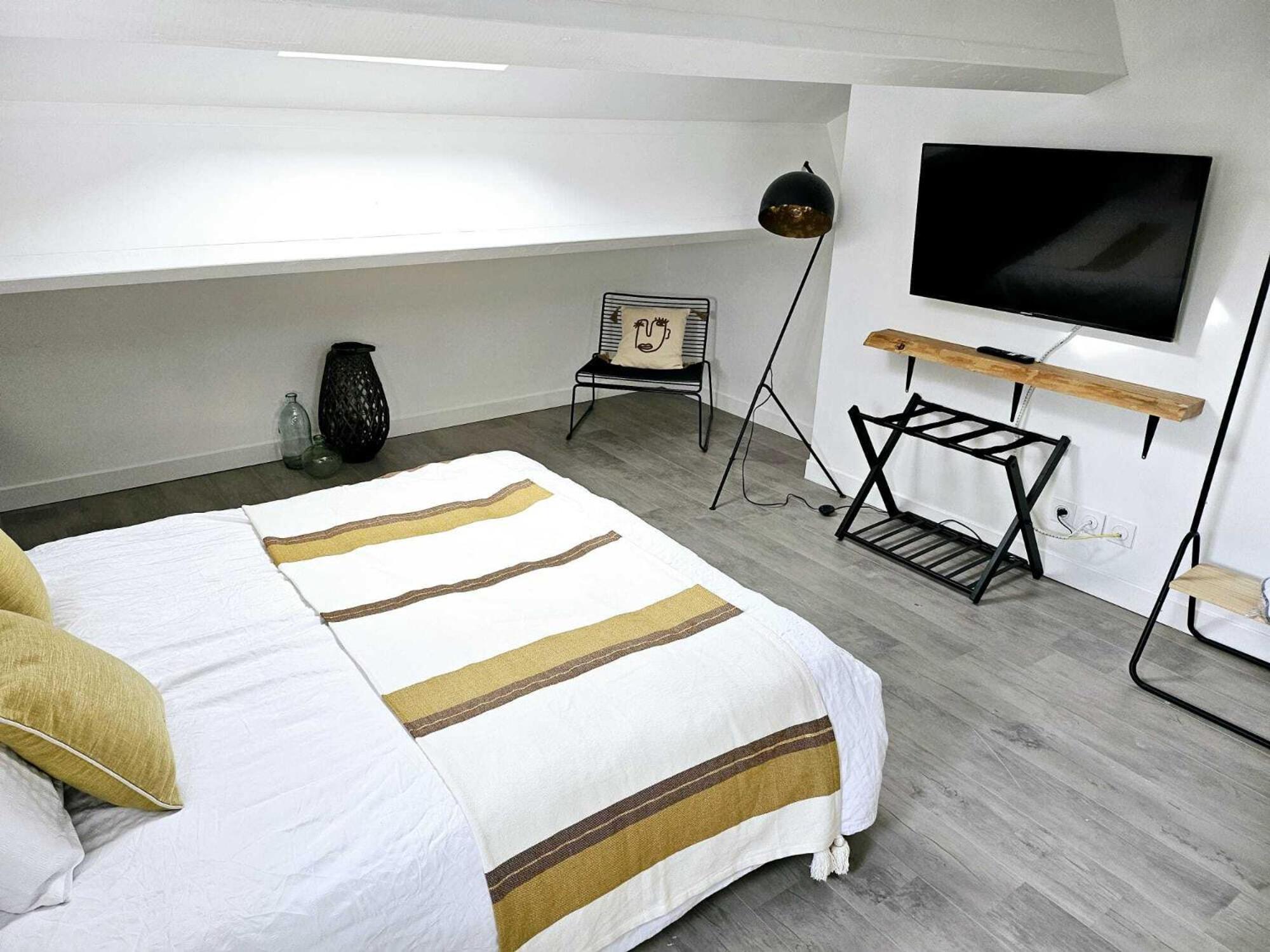 La Maison Grivolas Appartements Et Maison D'Hotes Avignon Zimmer foto