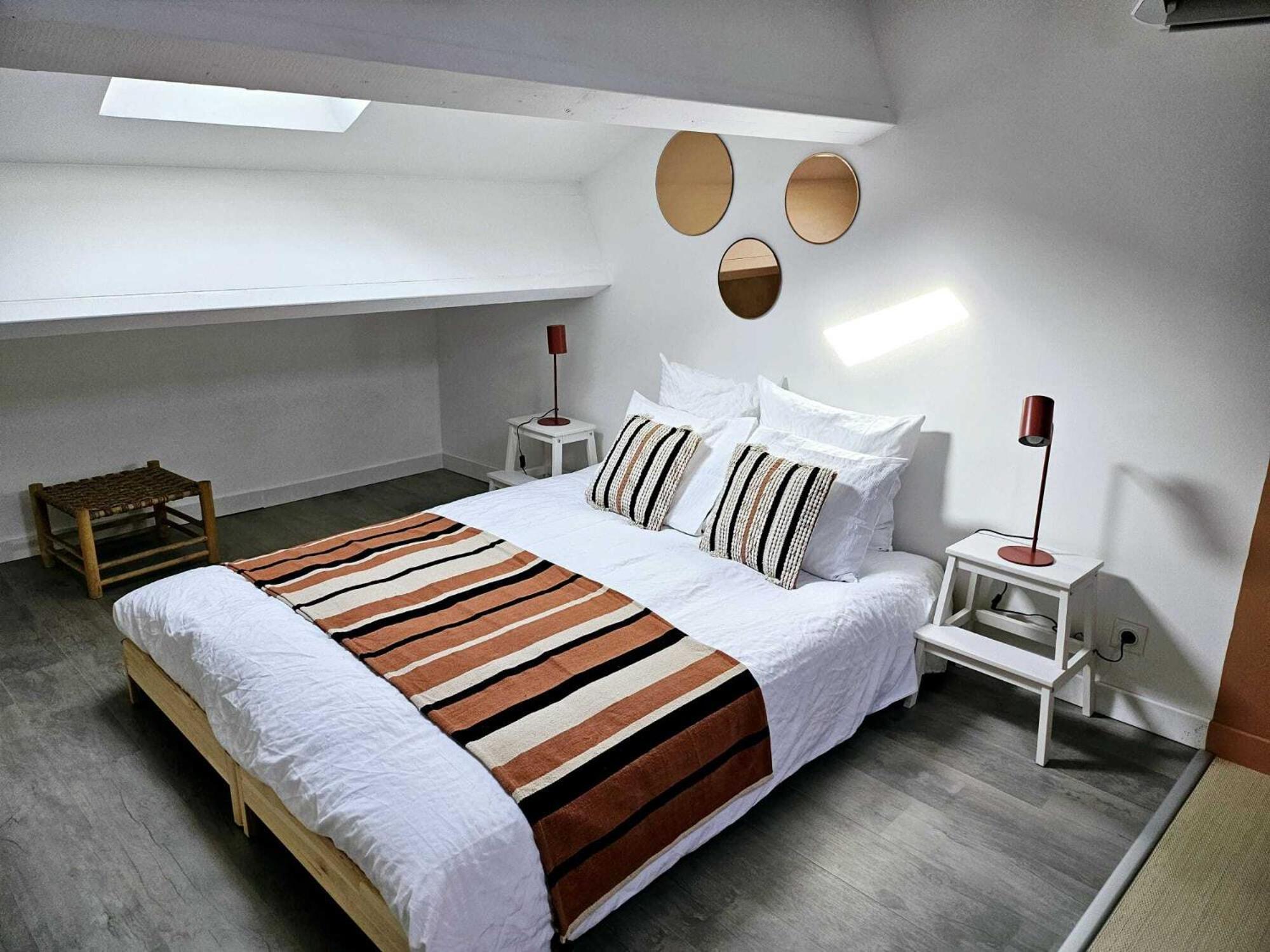 La Maison Grivolas Appartements Et Maison D'Hotes Avignon Zimmer foto