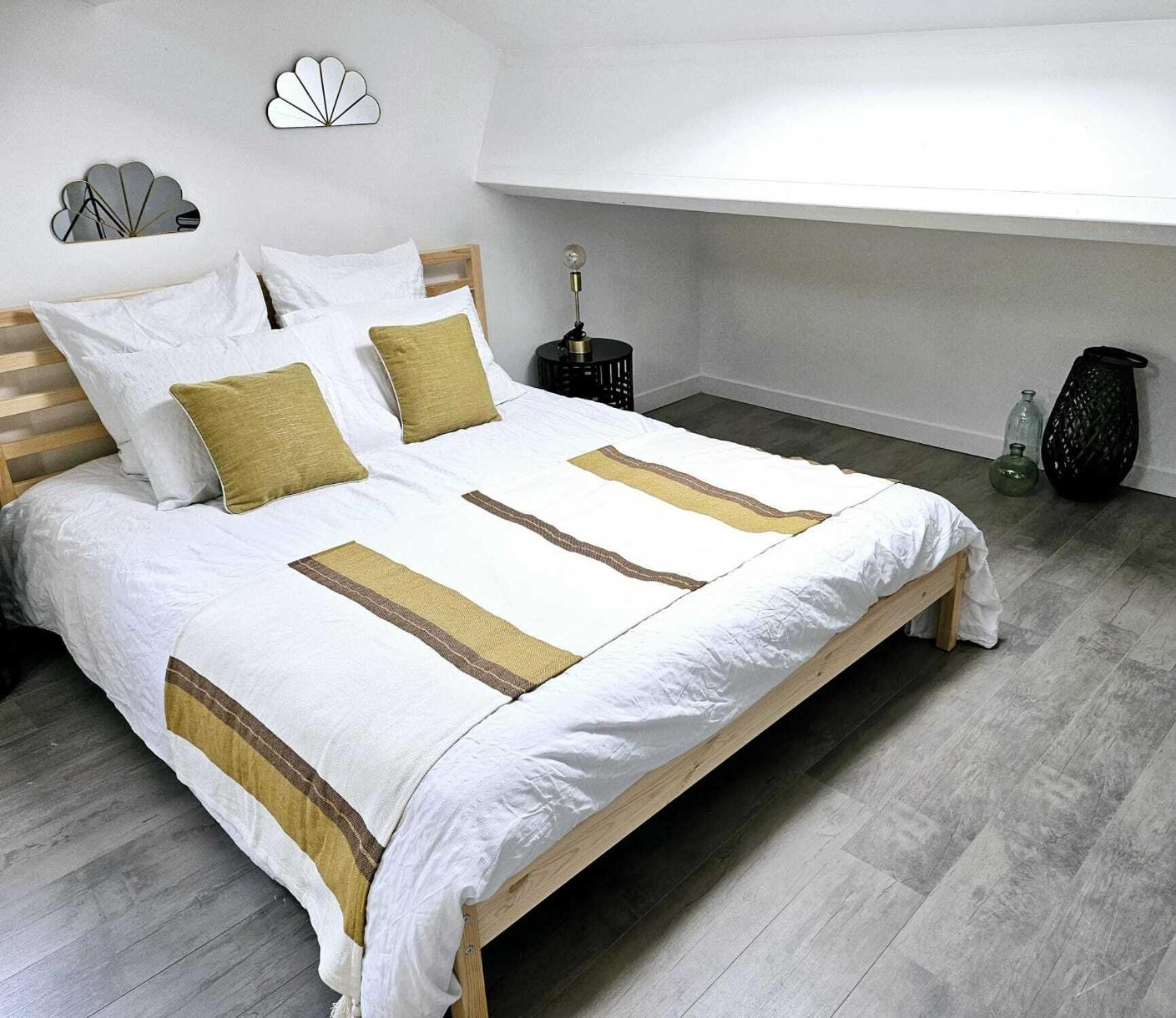 La Maison Grivolas Appartements Et Maison D'Hotes Avignon Zimmer foto
